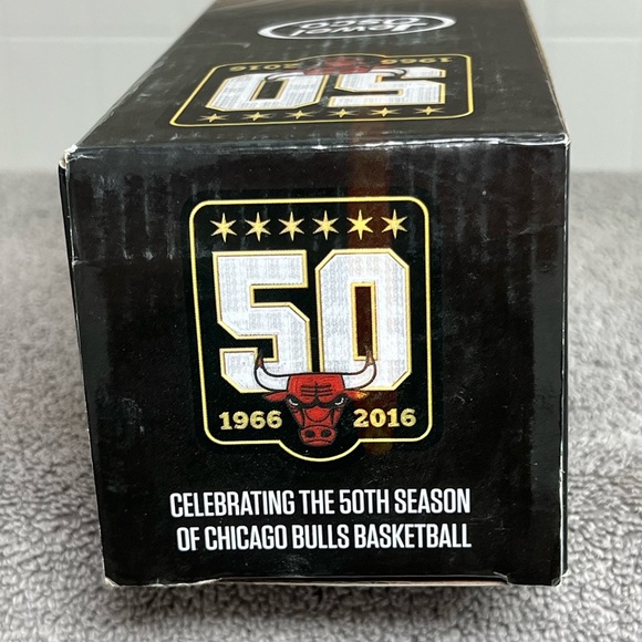 2015-2016 Pau Gasol NBA Chicago Bulls 50th Season SGA Bobble Bobblehead Doll HOF - Picture 3 of 3